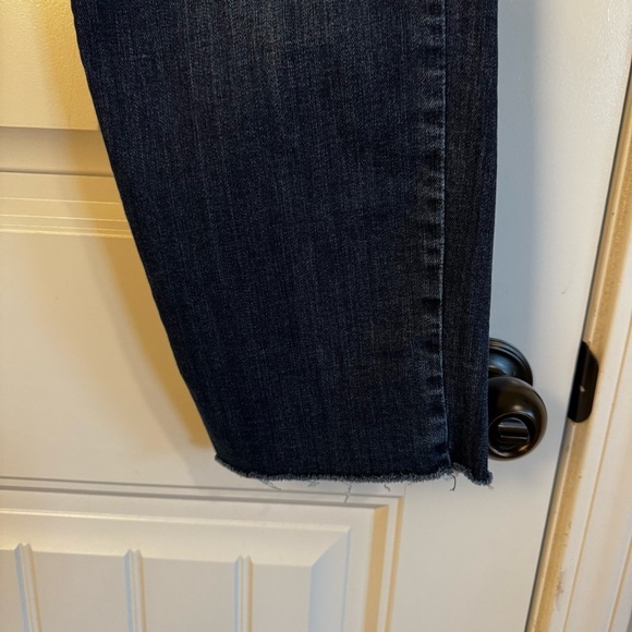 Seven7 Straight Leg Jeans Classic Style - Picture 3 of 8